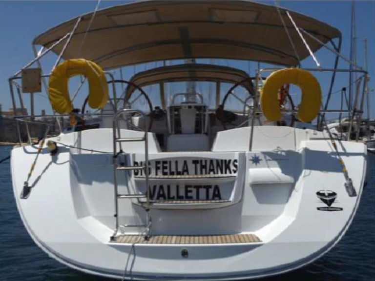 Sailboat hire in Kalkara - Jeanneau Jeanneau 53 /6cab