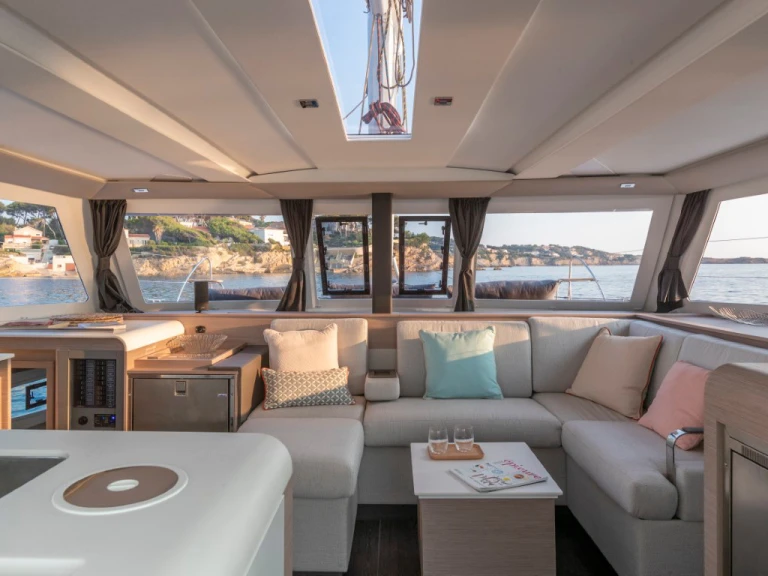 Catamaran to hire Propriano at the best price