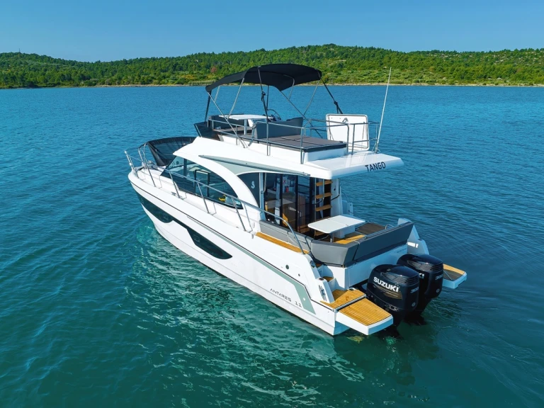 Yacht hire Biograd na Moru cheap Antares 11 FLY