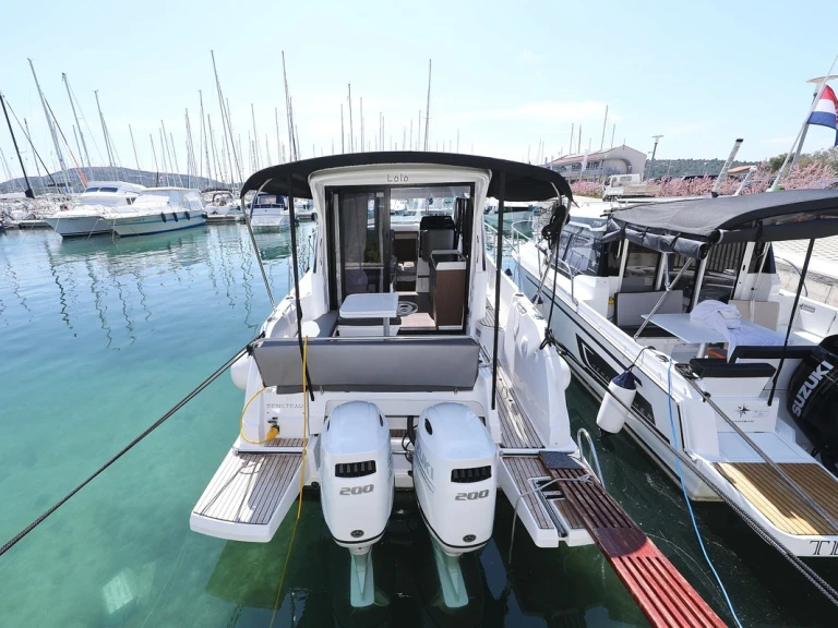 Yacht hire Biograd na Moru cheap Antares 9 OB