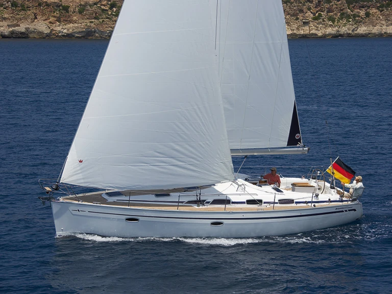 Hire a Bavaria Bavaria 40 Cruiser Biograd na Moru