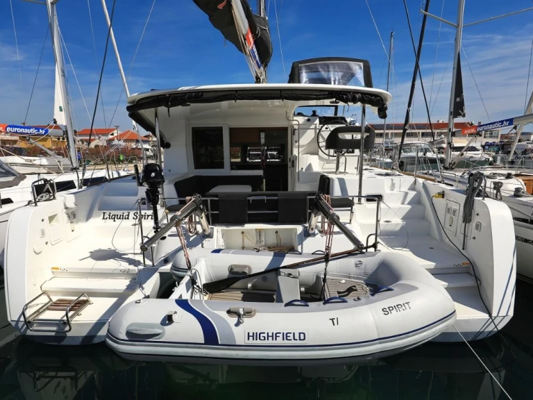 Hire Catamaran with or without skipper Lagoon Biograd na Moru