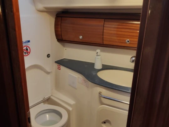 Yacht charter Ávdira - Bavaria Bavaria 44 /4cab on SamBoat