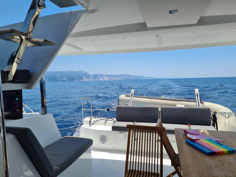 Catamaran hire in Gouvia - Fountaine Pajot Lucia 40
