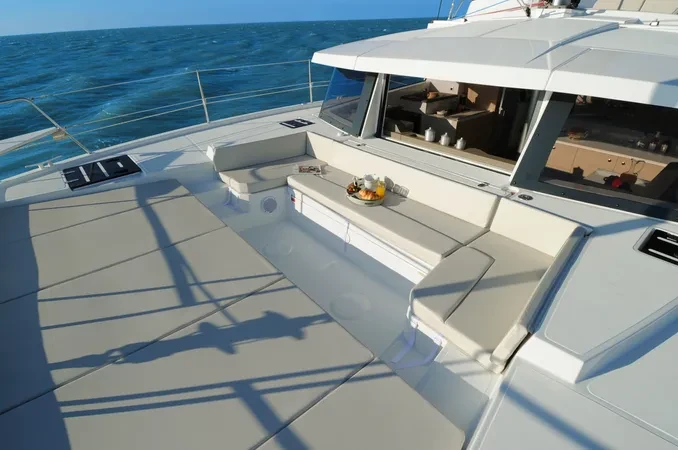 Charter a Bali Bali 4.1/4 cab, 4WC in Kalkara on Samboat