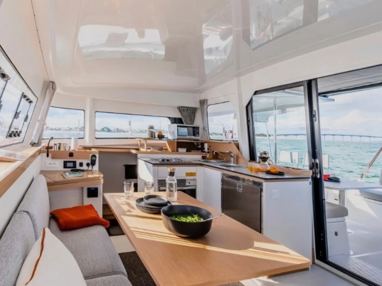 Hire Catamaran with or without skipper Excess Lefkáda
