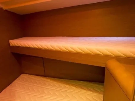 Hire a Jeanneau Sun Odyssey 449 /4cab Alimos
