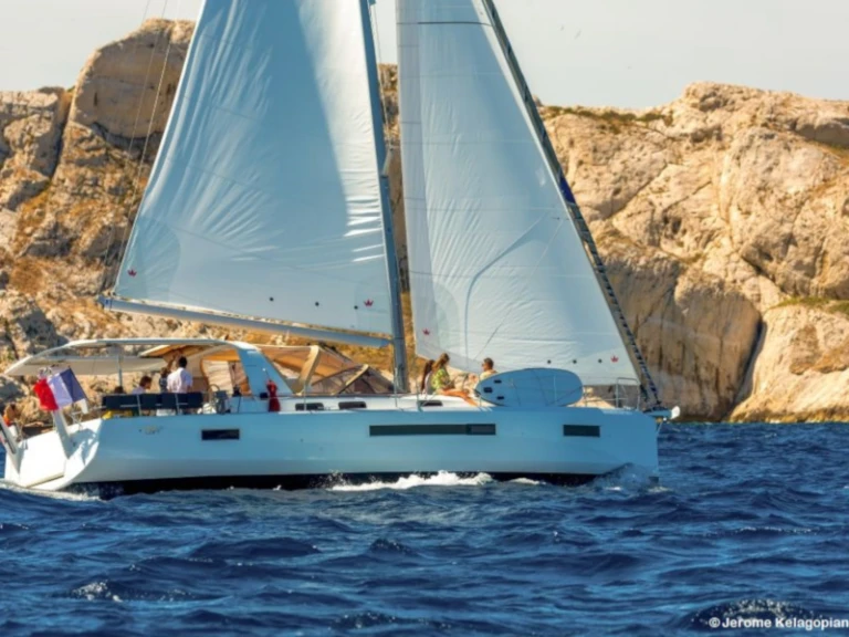 Hire a Jeanneau Sun Loft 47 /7cab Tivat