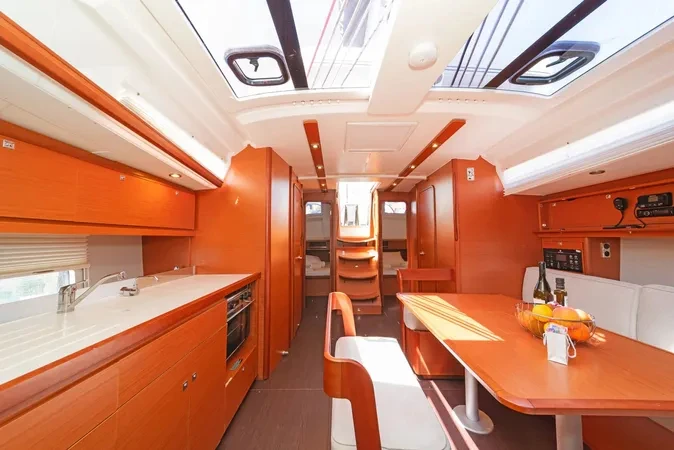 Hire Sailboat with or without skipper Dufour Ávdira