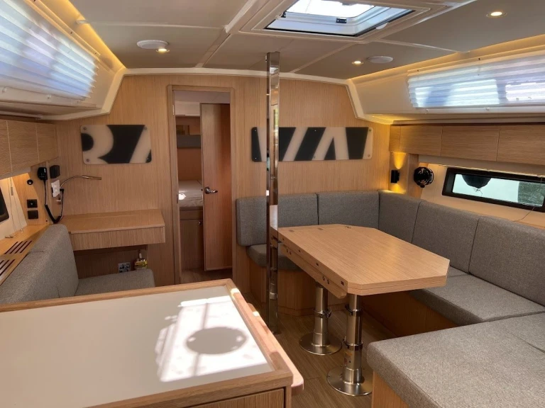 Yacht charter Gouvia - Bavaria Bavaria C42 /3cab on SamBoat