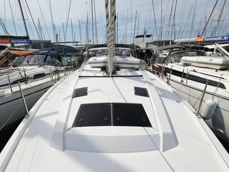 Yacht hire Biograd na Moru cheap Hanse 410