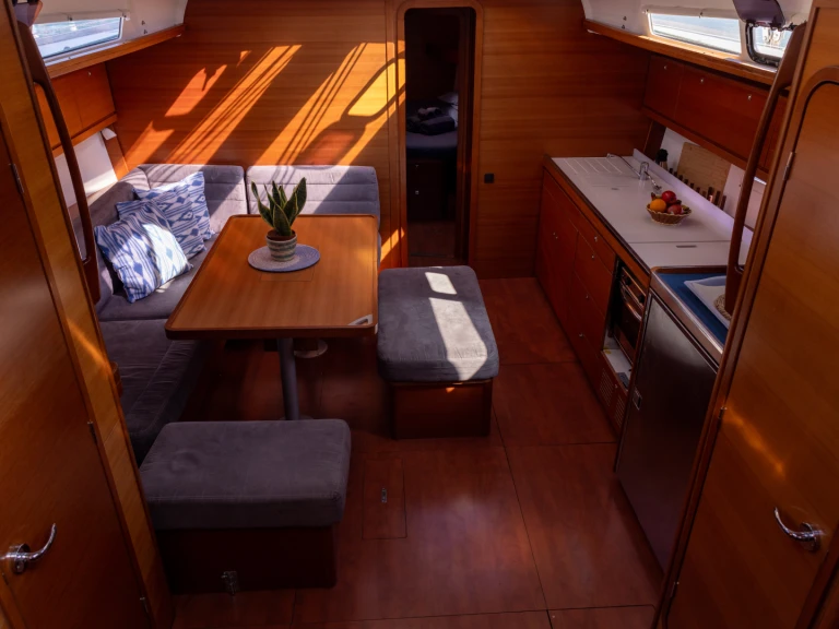 Charter a Dufour Dufour 460 Grand Large in Port de Pollença on Samboat