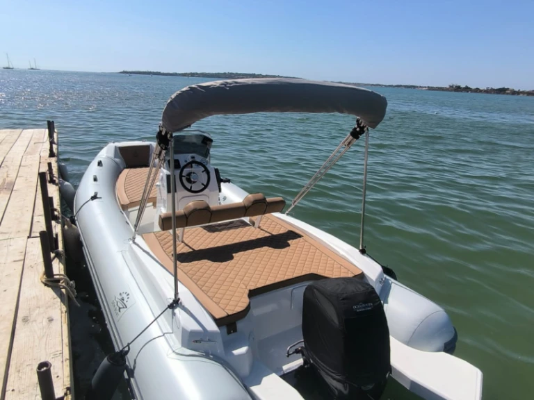 RIB to hire Porto Siracusa at the best price