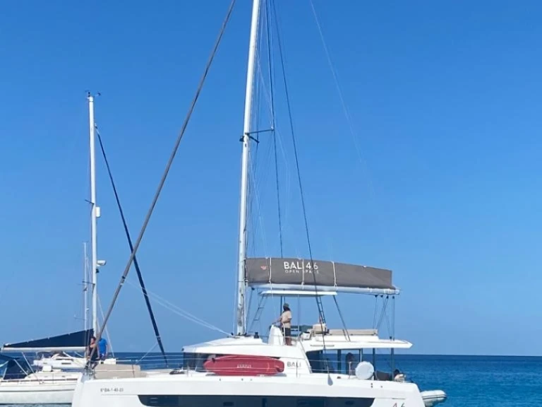 Hire Catamaran Bali with a boat licence