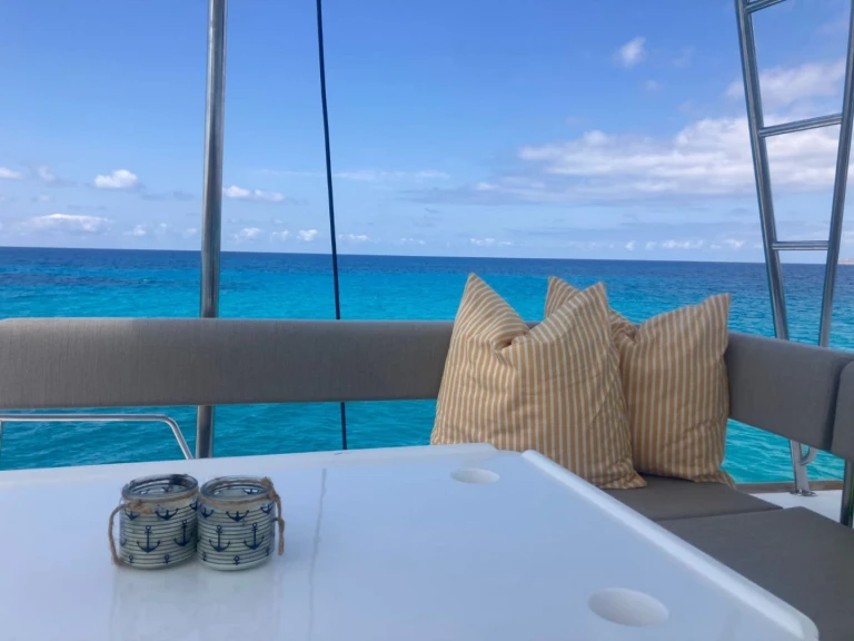 Catamaran to hire Ibiza Magna at the best price