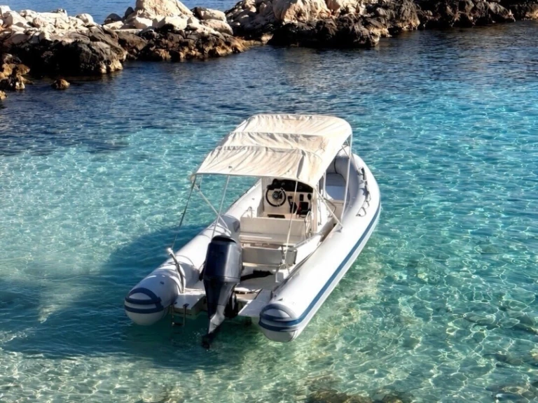 RIB to hire Saint-Cyr-sur-Mer at the best price