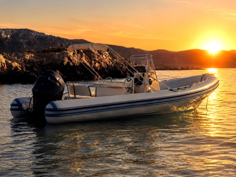 Hire a Joker Boat Clubman 23 Saint-Cyr-sur-Mer