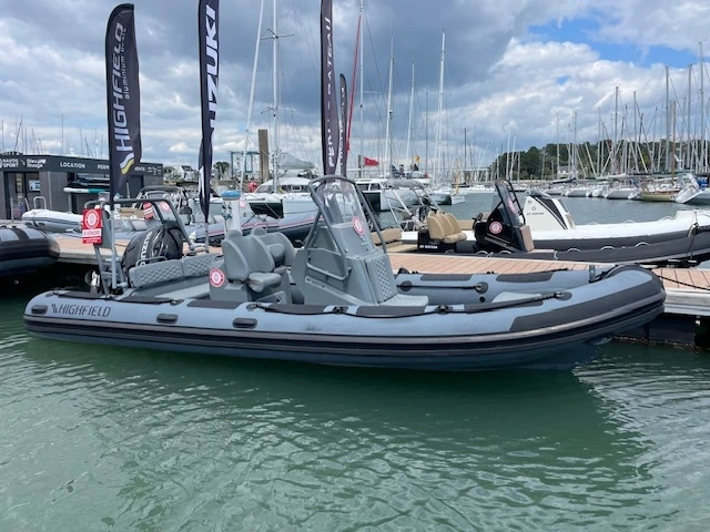 Yacht charter La Trinité-sur-Mer - Highfield Patrol 660 on SamBoat