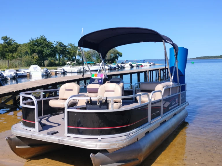 Yacht charter Sanguinet - Sun Tracker Bass Buggy 18 on SamBoat