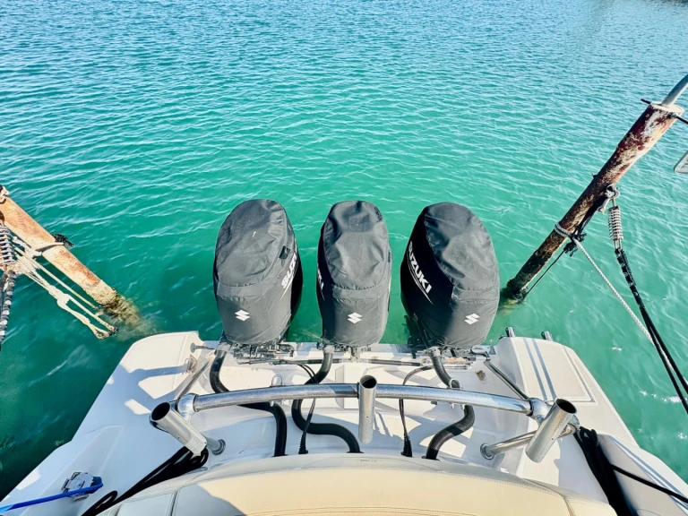 Hire Luxury Yacht with or without skipper Sessa Marine Sète