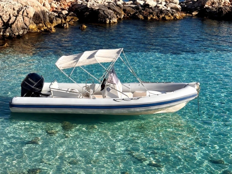 Hire a Joker Boat Clubman 23 Bormes-les-Mimosas