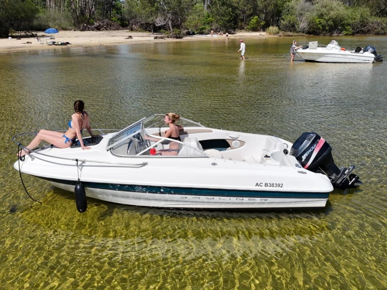 Motorboat hire in Biscarrosse - Bayliner Bayliner 1802 Capri Cuddy