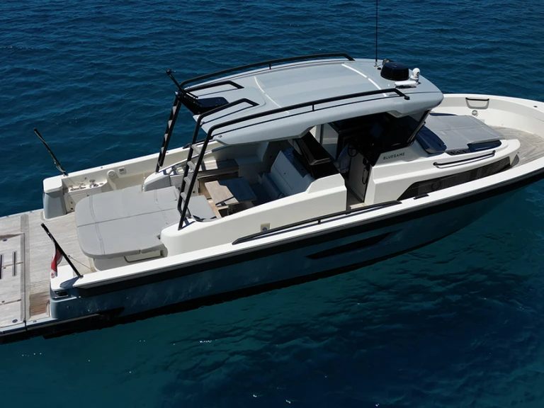 Motorboat hire in Port d'Andratx - blue game BG42