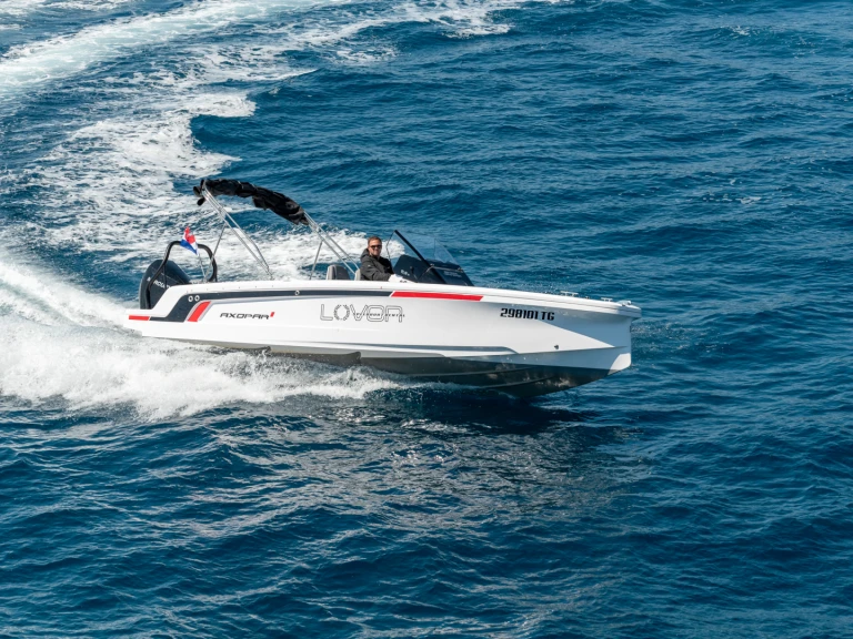 Hire a Axopar 22 Spyder Split