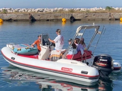 Charter a Espadon concept 5,50 in Marseille on Samboat