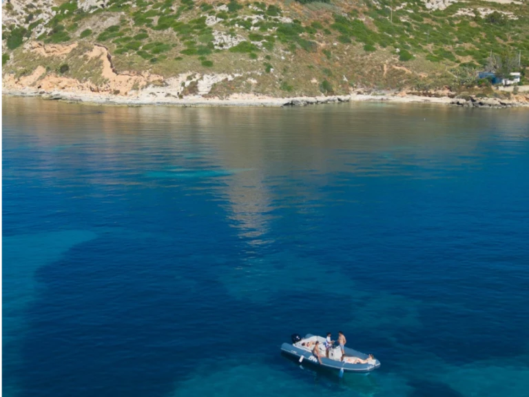 RIB hire in Cagliari - Bwa Sport 22 GT
