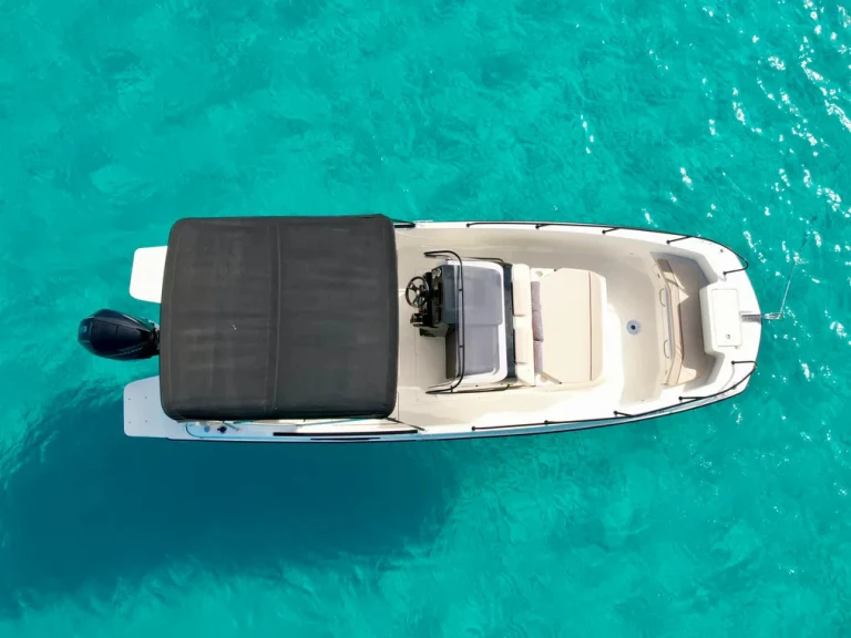 Quicksilver Activ 805 Open charter bareboat or skippered in  Marina de Dénia