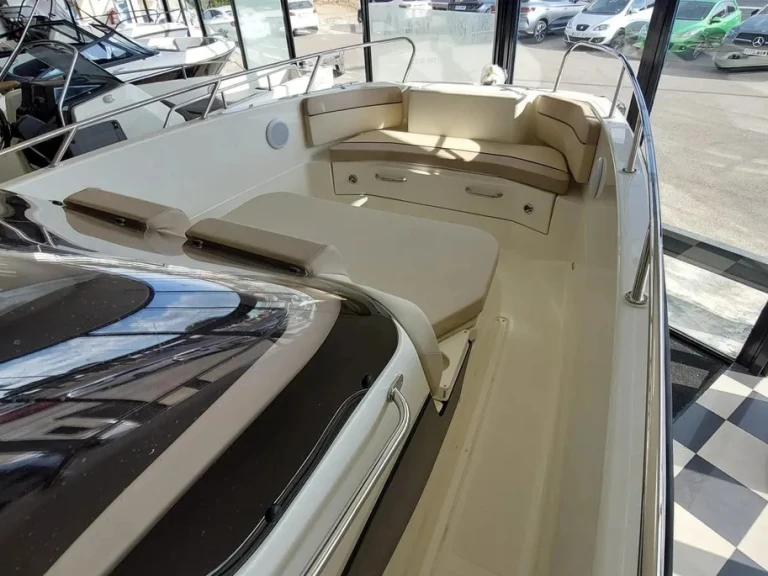 Yacht hire Marina de Dénia cheap Activ 805 Open