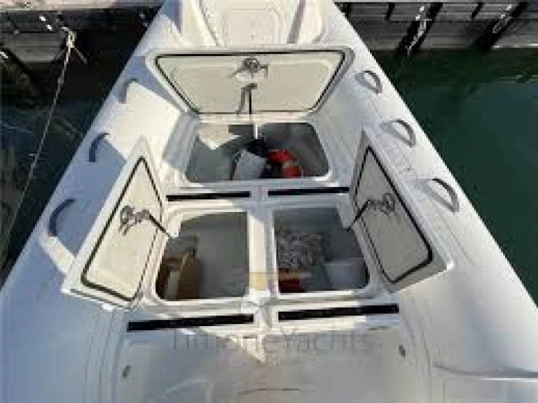 Yacht charter Mandelieu-la-Napoule - Bsc BSC 70 Sport on SamBoat