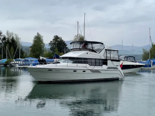 Yacht charter Wädenswil - Bayliner 45 on SamBoat