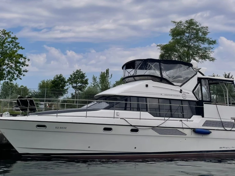 Yacht hire Wädenswil cheap 45