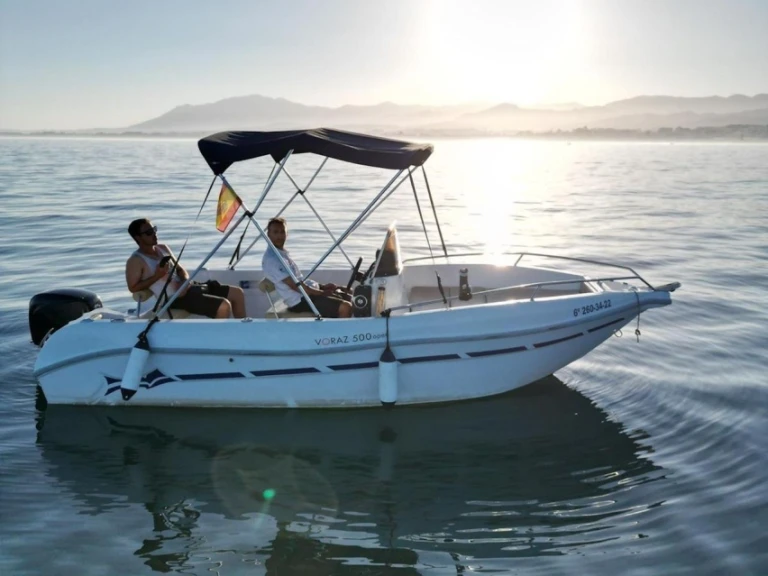 Yacht hire Puerto Banús cheap 500