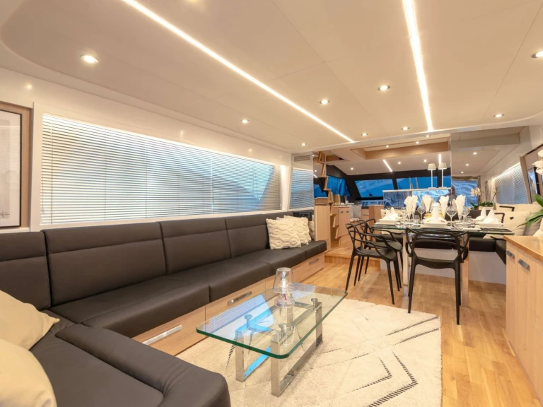 Hire a San Lorenzo San Lorenzo 70 Golfe-Juan
