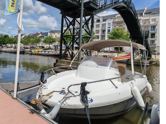 Motorboat hire in Nantes - Bénéteau Flyer 5.50