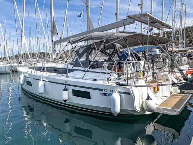 Bavaria Bavaria C42 charter bareboat or skippered in  Trogir