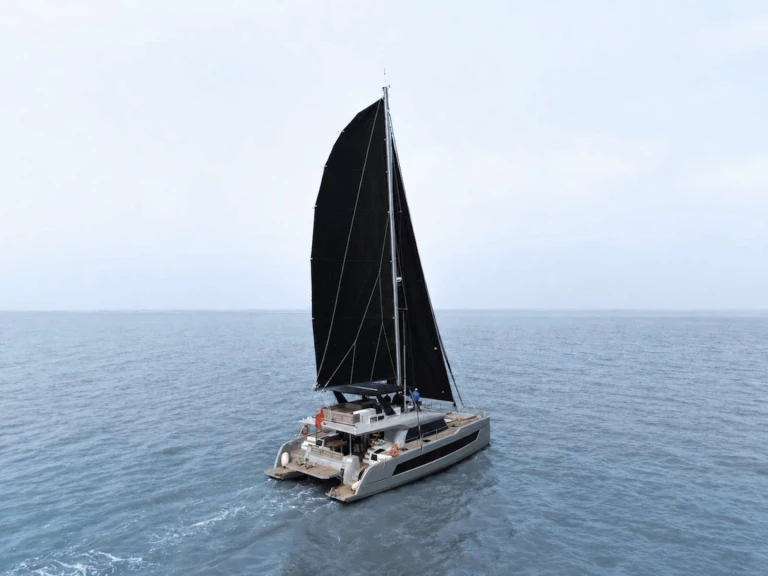 Yacht hire Trogir cheap Zora Nua