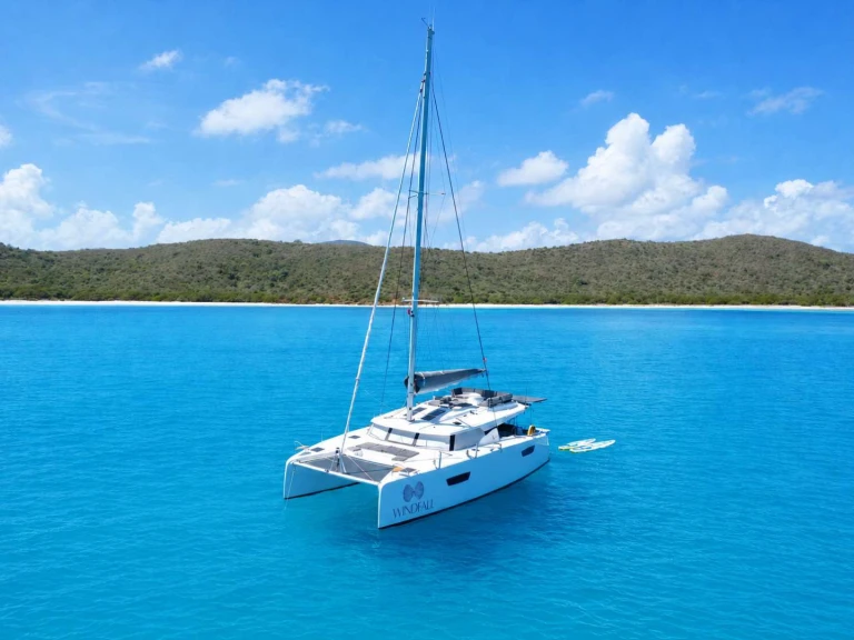 Luxury Yacht to hire British Virgin Islands (BVI) at the best price