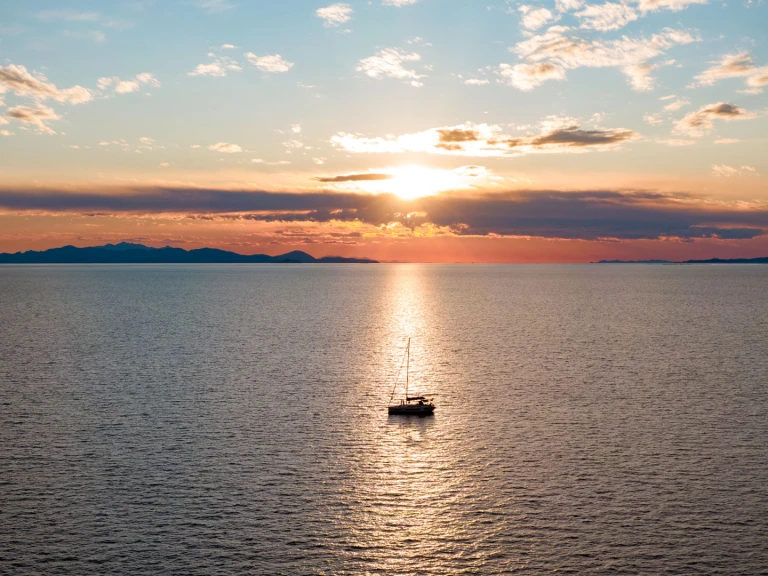 Yacht hire Furnari cheap Dufour 41