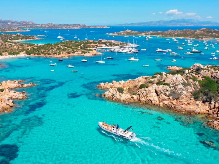 Hire a Joker Boat Clubman 26 Porto Cervo