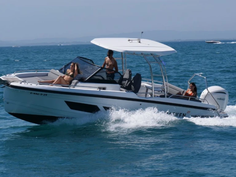 Quarken Quarken 27 T-TOP V1 charter bareboat or skippered in  Roses