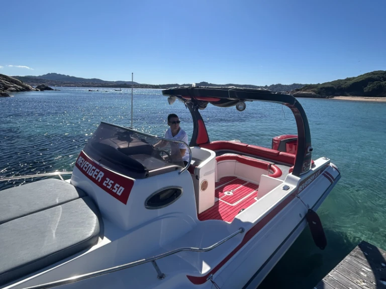 RIB hire in La Maddalena - Revenger Revenger 25.5