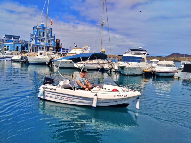 Dipol D-400 F1RST charter bareboat or skippered in  Arona
