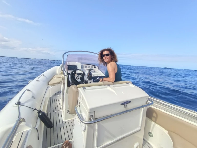 RIB to hire Santa Cruz de Tenerife at the best price