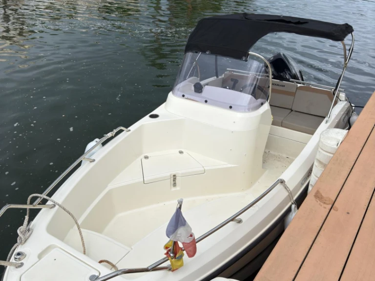 Quicksilver silver 465 charter bareboat or skippered in  Empuriabrava