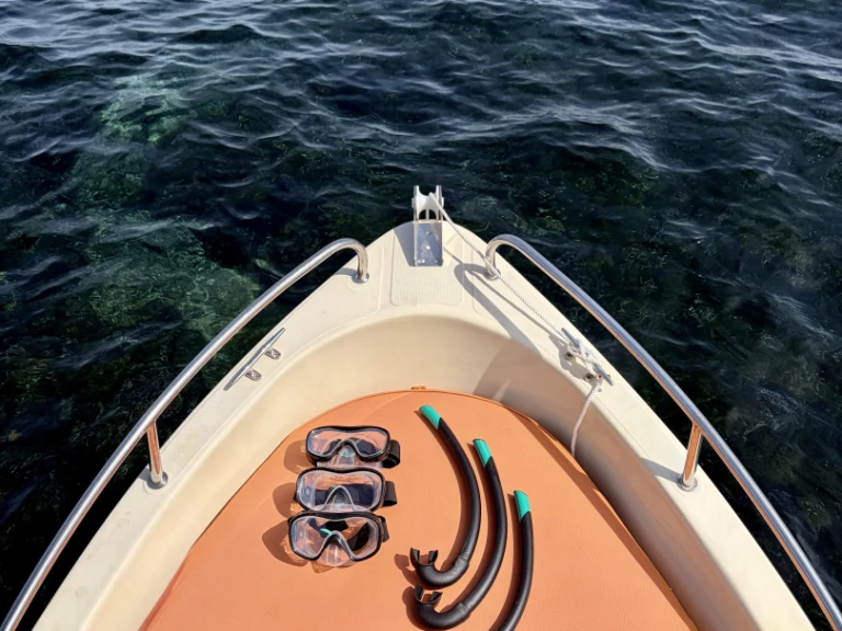 Hire Motorboat with or without skipper Janusz Bartosinsko Mandelieu-la-Napoule
