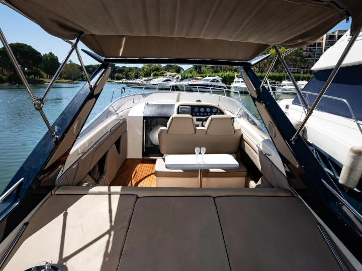 Hire a Sunseeker Tomahawk 37 Cannes